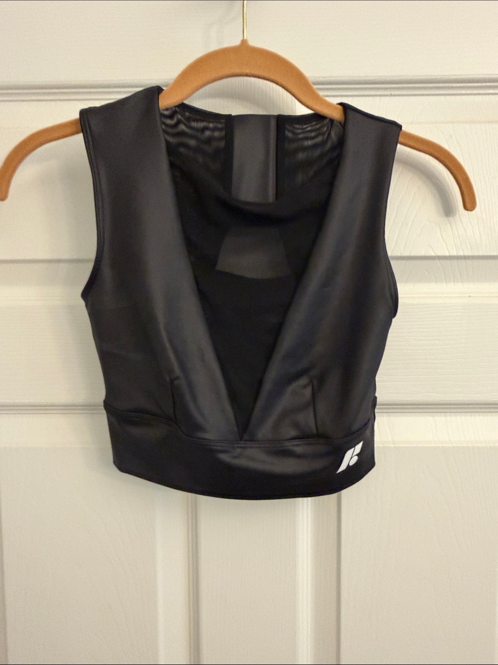 Black V-Neck Athletic Crop Top with Subtle Logo